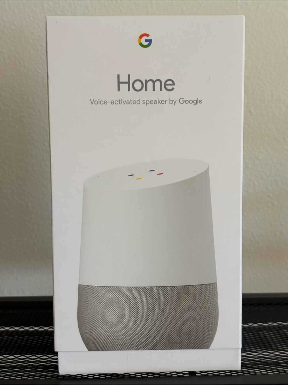 Google Home Voice-activated speaker
